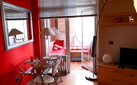 Cherry Apartment