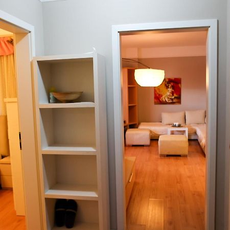 Cherry Apartment Tirana Extérieur photo