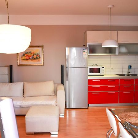 Cherry Apartment Tirana Extérieur photo