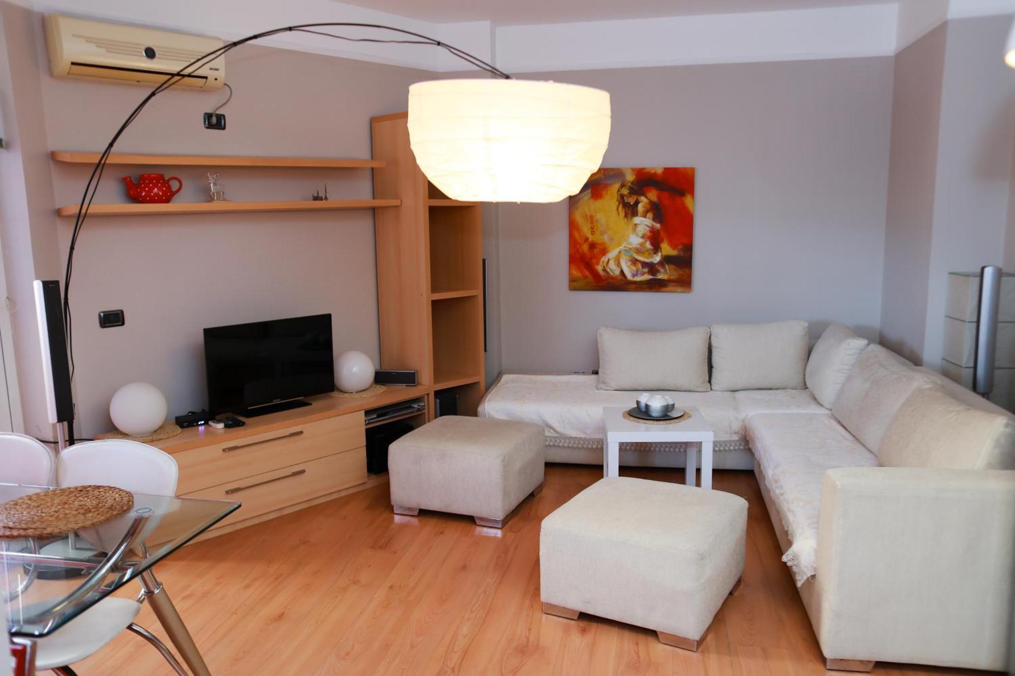 Cherry Apartment Tirana Extérieur photo